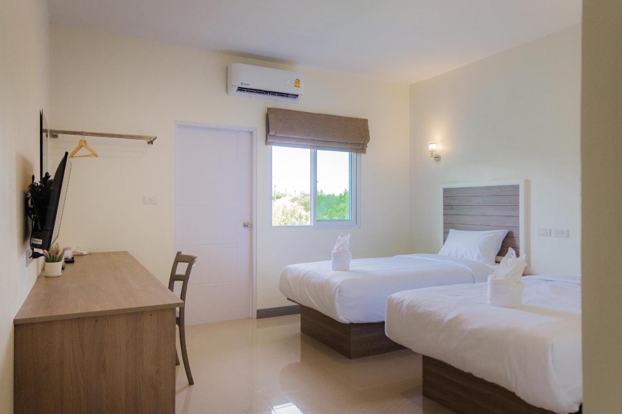 One Chumphon Hotel Eksteriør bilde